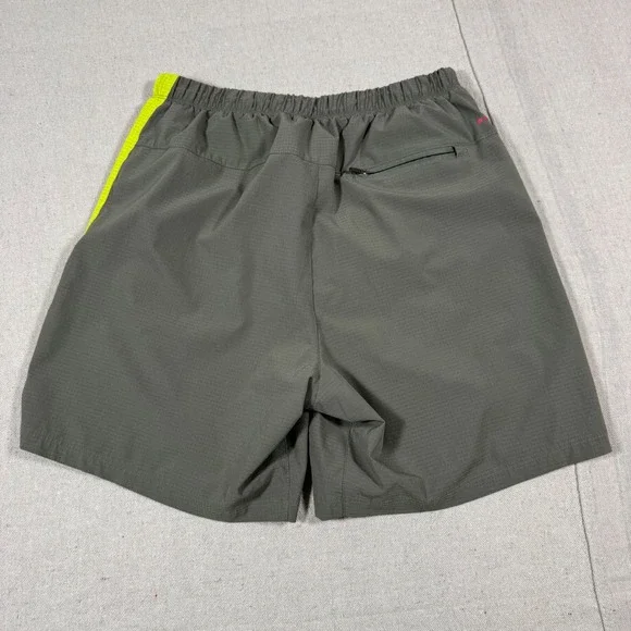 Saucony Running Shorts Mens M Olive Green Neon Yellow Blue Excellent Athletic - Picture 3 of 10